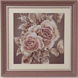 Картина вышитая  бисером Карамельные Розы. 43x43см